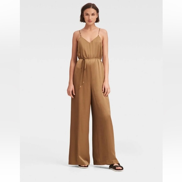 DKNY spanish olive satin jumpsuit Size small spaghetti straps, wide leg. - Picture 11 of 11